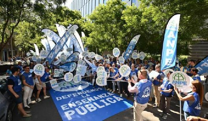 ANPE exige la integración de todos los docentes en el máximo grupo funcionarial y el derecho a una jubilación anticipada